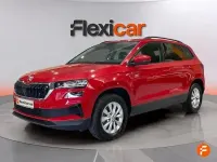 Usado Skoda Karoq Ambition 110 CV (80 kW) 2022 Rojo SUV