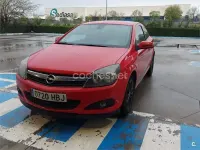 Usado Opel Astra GTC 110 CV (80 kW) 2011 Rojo Berlina