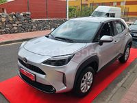 Usado Toyota Yaris Cross Style 125 CV (91 kW) 2023 Gris / plata SUV