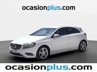 Begagnad Mercedes A200 Urban 136 HK (100 kW) 2015 Vit Halvkombi