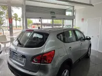 Usado Nissan Qashqai Tekna 150 CV (110 kW) 2008 Gris / plata SUV