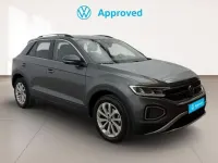 Usado VW T-Roc Life 110 CV (80 kW) 2022 Gris SUV