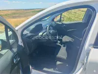 Usado Peugeot 208 Style 75 CV (55 kW) 2017 Blanco Utilitario