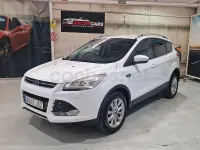 Usado Ford Kuga Titanium 150 CV (110 kW) 2016 Blanco SUV