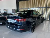 Usado Audi A4 150 CV (110 kW) 2017 Azul Berlina