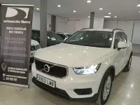 Usado Volvo XC40 Momentum 129 CV (94 kW) 2021 Blanco SUV