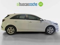 Usado Kia Ceed 120 CV (88 kW) 2023 Blanco Utilitario
