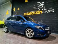 Usado Mercedes B180 109 CV (80 kW) 2012 Azul Monovolumen