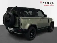 Begagnad Land Rover Defender SE Dynamic 249 HK (183 kW) 2023 SUV