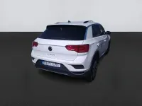 Usado VW T-Roc Advance 110 CV (80 kW) 2021 Blanco SUV