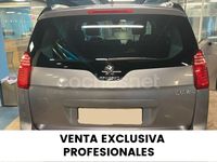 Usado Peugeot 5008 Access 130 CV (95 kW) 2015 Gris / plata Monovolumen