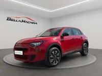 Usado Fiat 600 La Prima 101 CV (74 kW) 2025 Rojo SUV