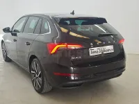 Usado Skoda Scala Sport 110 CV (80 kW) 2021 Negro Utilitario