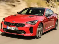 Usado Kia Stinger GT-Line 200 CV (147 kW) 2017 Negro Utilitario