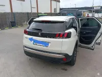 Usado Peugeot 3008 Allure 130 CV (95 kW) 2019 Blanco SUV
