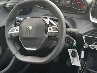 Usado Peugeot 208 Active 102 CV (75 kW) 2024 Blanco Utilitario