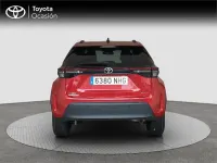 Usado Toyota Yaris Cross Active 130 CV (95 kW) 2025 Rojo SUV