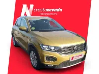 Usado VW T-Roc Advance 150 CV (110 kW) 2021 Amarillo SUV