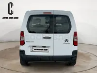Usado Citroën Berlingo Feel 102 CV (75 kW) 2019 Blanco Monovolumen