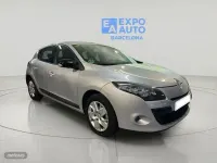 Usado Renault Mégane III 110 CV (80 kW) 2011 Gris Berlina