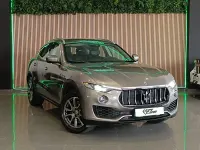 Usado Maserati Levante 430 CV (316 kW) 2016 Gris / plata SUV