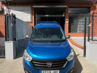 Usado Dacia Dokker Stepway 90 CV (66 kW) 2016 Azul Monovolumen