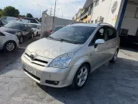Usado Toyota Corolla Verso Sport 177 CV (130 kW) 2007 Beige Monovolumen