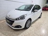 Usado Peugeot 208 Style 82 CV (60 kW) 2017 Blanco Utilitario