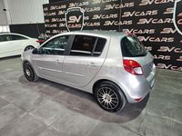 Usado Renault Clio II Exception 85 CV (62 kW) 2010 Gris / plata Berlina