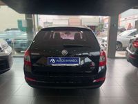 usado Skoda Octavia Combi 2.0TDI CR Elegance 4x4 DSG