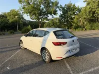 Usado Seat Leon Style 122 CV (89 kW) 2013 Blanco Berlina