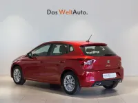 Usado Seat Ibiza FR 110 CV (80 kW) 2023 Rojo Berlina