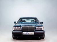 Usado Mercedes E320 220 CV (161 kW) 1995 Verde Coupe