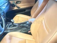 Usado BMW 318 143 CV (105 kW) 2011 Negro Berlina