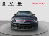 Usado VW Golf VIII GTI 300 CV (220 kW) 2022 Negro Utilitario