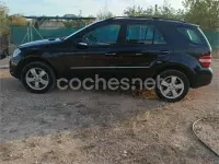 Usado Mercedes ML420 306 CV (225 kW) 2006 Negro SUV