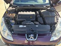 Usado Peugeot 407 Sport 136 CV (100 kW) 2005 Violeta / lila Berlina