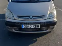 Usado Citroën Xsara Picasso 90 CV (66 kW) 2004 Beige Monovolumen