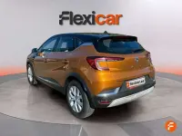 Usado Renault Captur Intens 91 CV (66 kW) 2022 Naranja SUV