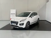 Usado Peugeot 3008 200 CV (147 kW) 2015 Blanco Familiar