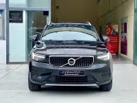 Usado Volvo XC40 Core 163 CV (119 kW) 2023 Negro SUV