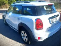 Usado Mini One Countryman 102 CV (75 kW) 2019 Blanco SUV