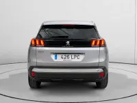 Usado Peugeot 3008 Active 130 CV (95 kW) 2021 Gris SUV
