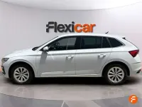 Usado Skoda Scala Selection 116 CV (85 kW) 2024 Blanco Utilitario