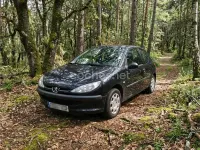 Usado Peugeot 206 75 CV (55 kW) 2006 Negro Berlina