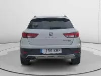Usado Seat Leon 4Drive 184 CV (135 kW) 2017 Blanco SUV