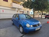 Usado VW Polo Highline 75 CV (55 kW) 2004 Azul Utilitario