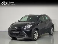 Usado Toyota Aygo X Play 72 CV (52 kW) 2024 Negro SUV