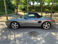 Usado Porsche Boxster 220 CV (161 kW) 2001 Gris / plata Descapotable
