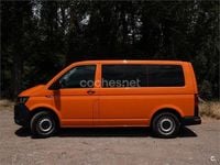 Usado VW Caravelle Trendline 102 CV (75 kW) 2016 Naranja Monovolumen